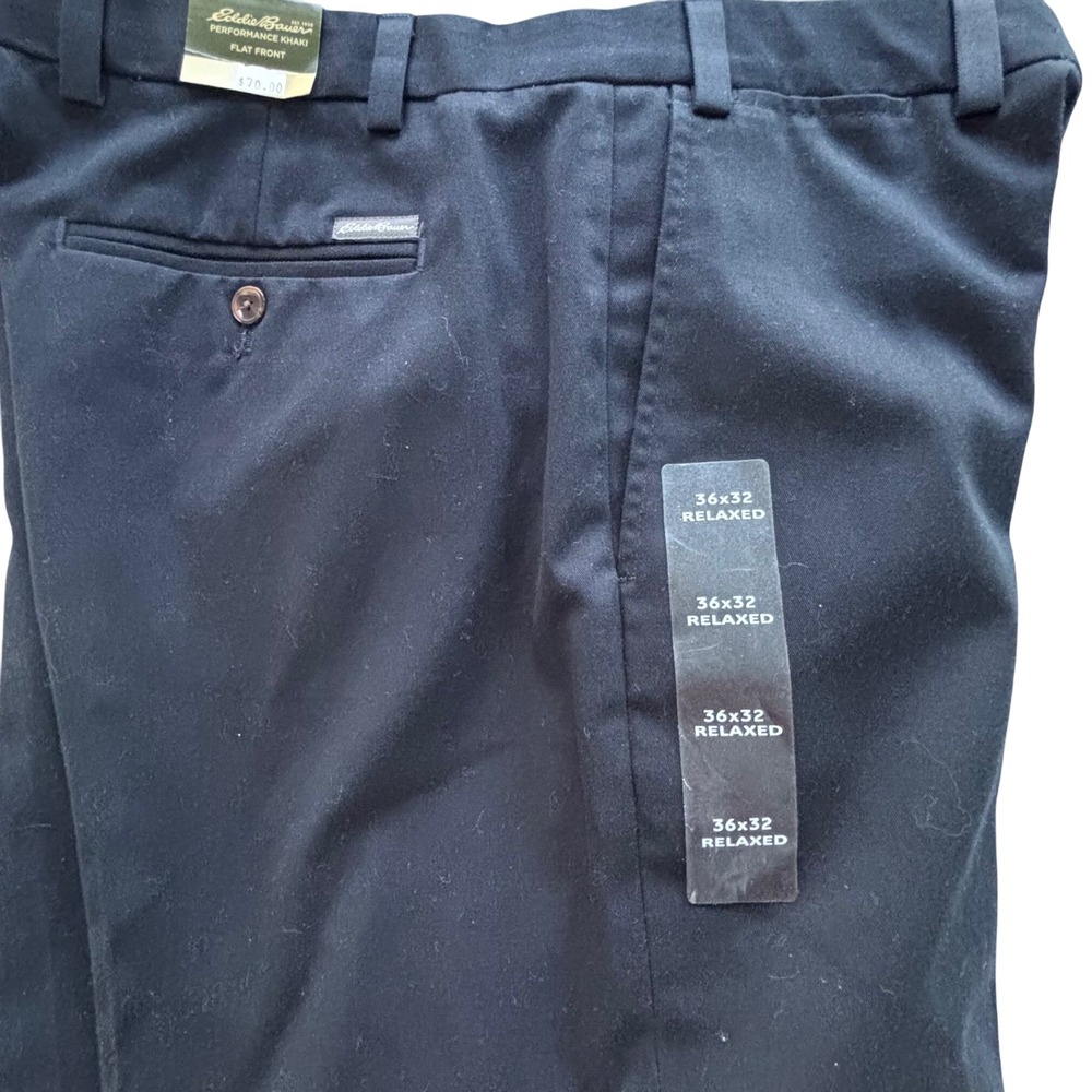 Eddie Bauer 36x32 Black Performance Khaki Flat Front Relaxed Wrinkle Free Pants